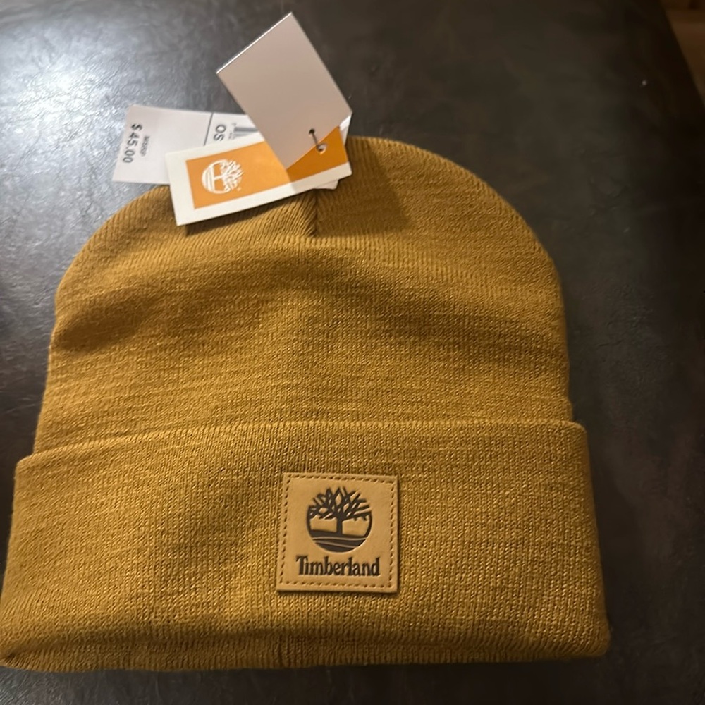 TIMBERLAND BROWN BEANIE HAT: NEW WITH TAGS: ONE SIZE FITS MOST